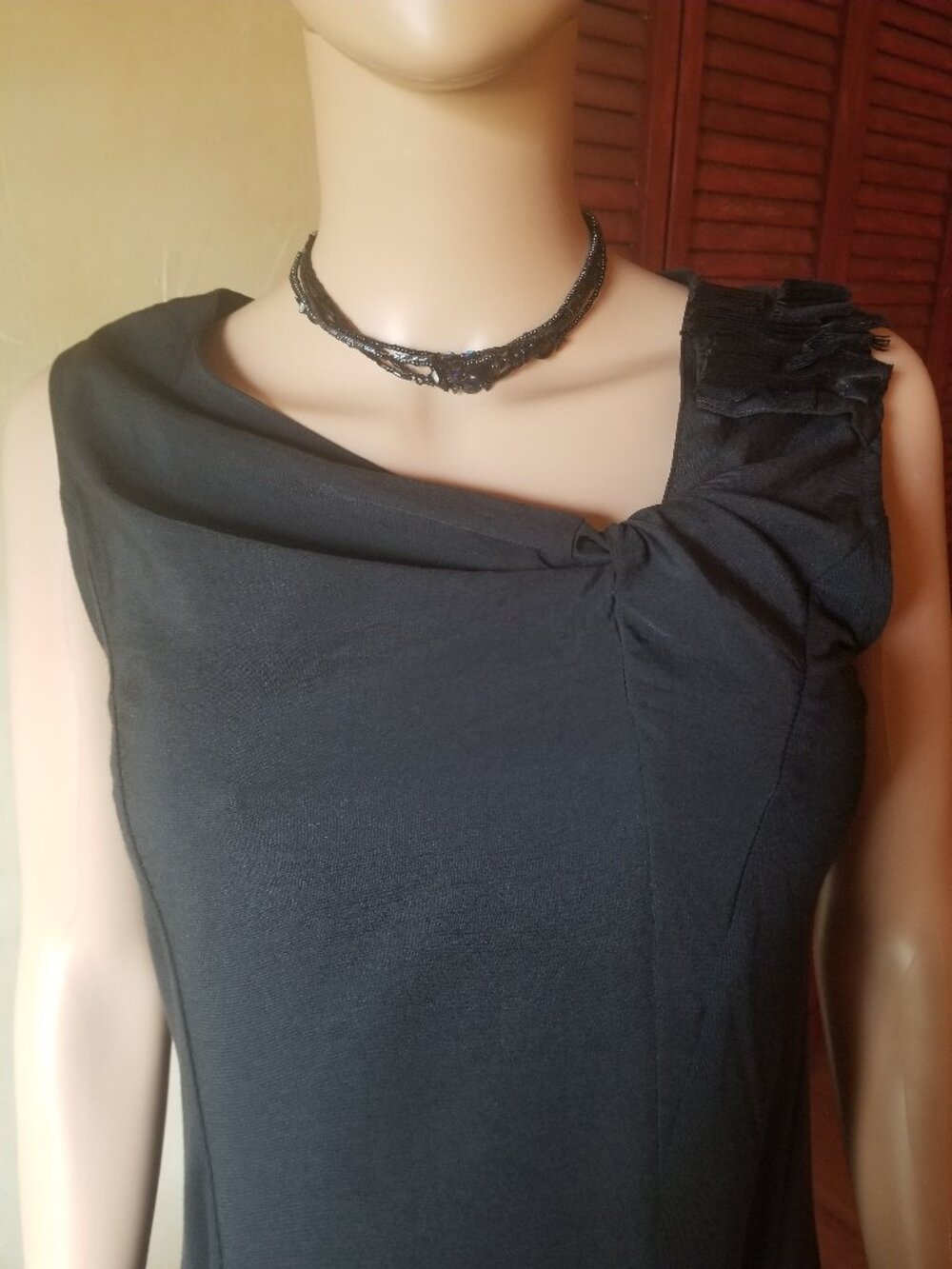 SIMPLY VERA WANG BLACK SLEEVELESS STRETCH DRESS SZ S